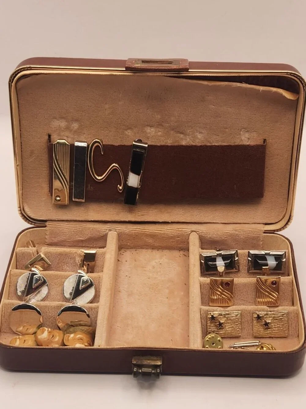 Vintage Mod Cufflinks Tie Clip Bar LOT Hinged Case Box